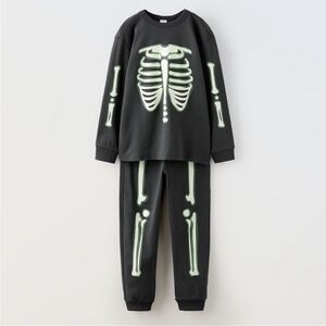 ZARA GLOW-IN-THE-DARK SKELETON MATCHING SET